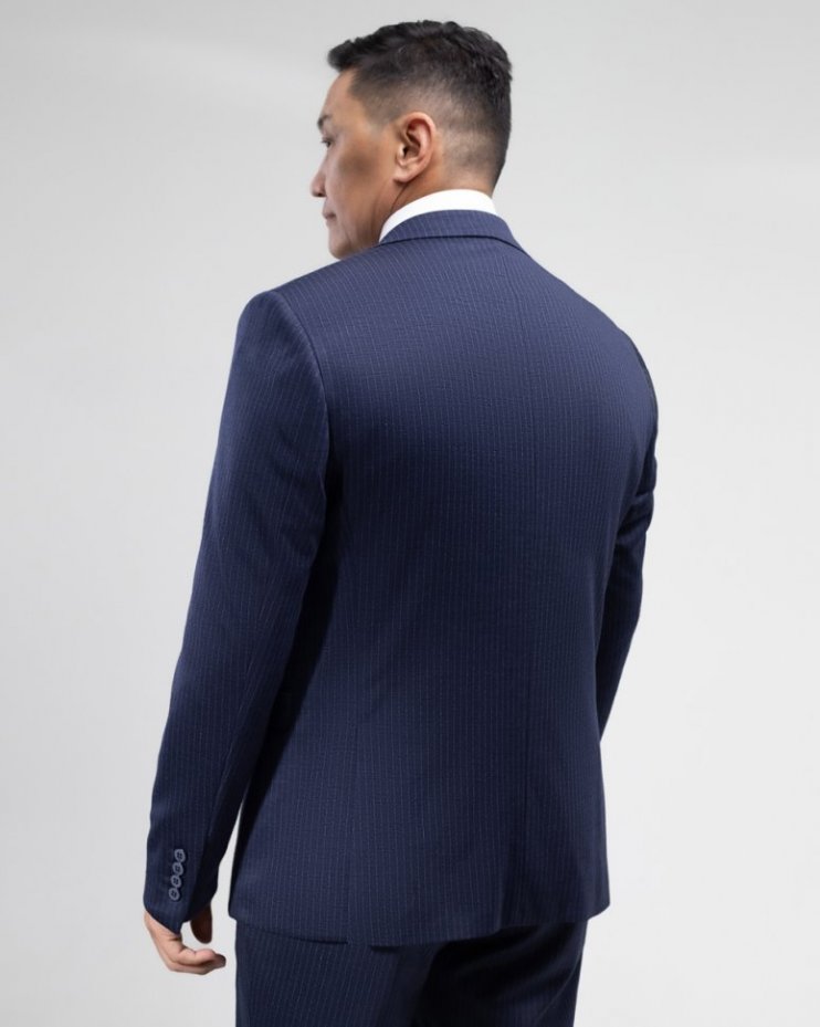 Костюм-двойка тёмно-синий в белую полоску