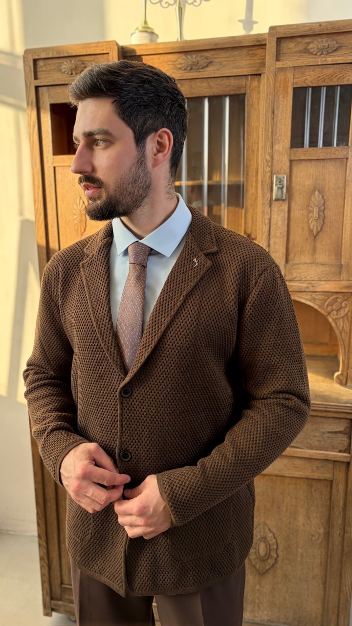 Кардиган AMT Коричневый фактурный на пуговицах