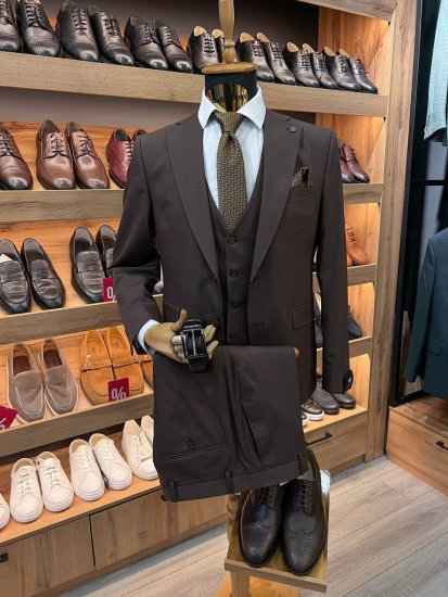 Костюм MAZALTOVMAN 3-ка премиум Коричневый фактурный